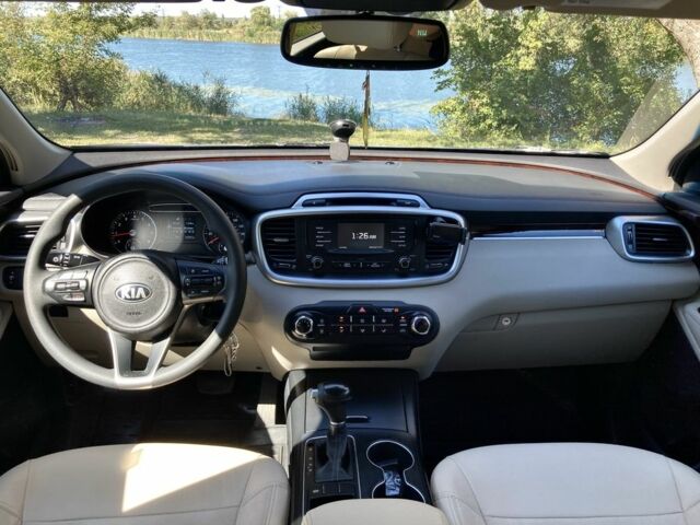 Синий Киа Соренто, объемом двигателя 2.4 л и пробегом 94 тыс. км за 16000 $, фото 9 на Automoto.ua