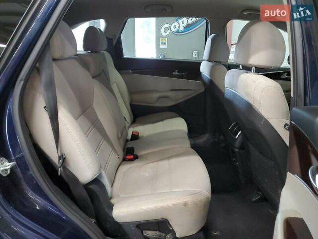 Синий Киа Соренто, объемом двигателя 2.4 л и пробегом 160 тыс. км за 2500 $, фото 10 на Automoto.ua