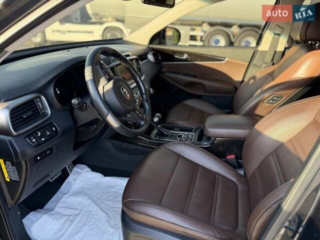 Синий Киа Соренто, объемом двигателя 2.2 л и пробегом 190 тыс. км за 23000 $, фото 12 на Automoto.ua