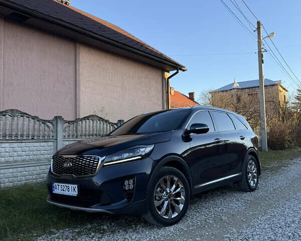 Синий Киа Соренто, объемом двигателя 2 л и пробегом 207 тыс. км за 22800 $, фото 1 на Automoto.ua