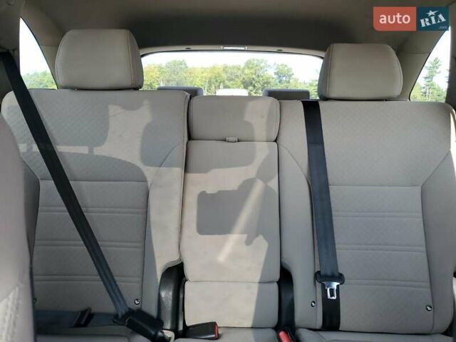 Киа Соренто 2017 в Киеве на Automoto.ua Синий Киа Соренто, объемом двигателя 2.4 л и пробегом 121 тыс. км за 2400 $, фото 9 на Automoto.ua