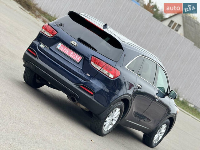 Киа Соренто 2017 в Киеве на Automoto.ua Синий Киа Соренто, объемом двигателя 2.4 л и пробегом 100 тыс. км за 15700 $, фото 23 на Automoto.ua