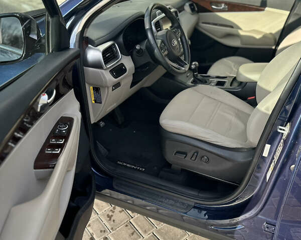 Синій Кіа Соренто, об'ємом двигуна 2.4 л та пробігом 116 тис. км за 15499 $, фото 17 на Automoto.ua