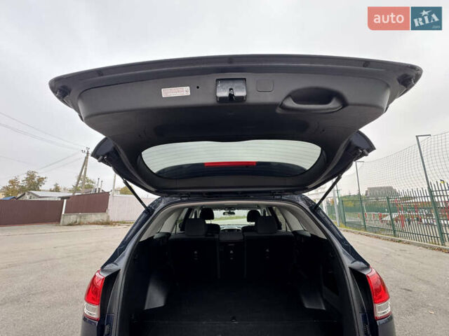 Киа Соренто 2017 в Киеве на Automoto.ua Синий Киа Соренто, объемом двигателя 2.4 л и пробегом 100 тыс. км за 15700 $, фото 44 на Automoto.ua