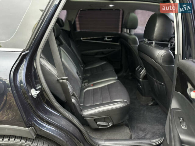 Синий Киа Соренто, объемом двигателя 2 л и пробегом 111 тыс. км за 21900 $, фото 28 на Automoto.ua