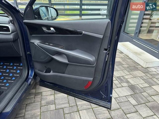 Синій Кіа Соренто, об'ємом двигуна 2.4 л та пробігом 155 тис. км за 14900 $, фото 31 на Automoto.ua