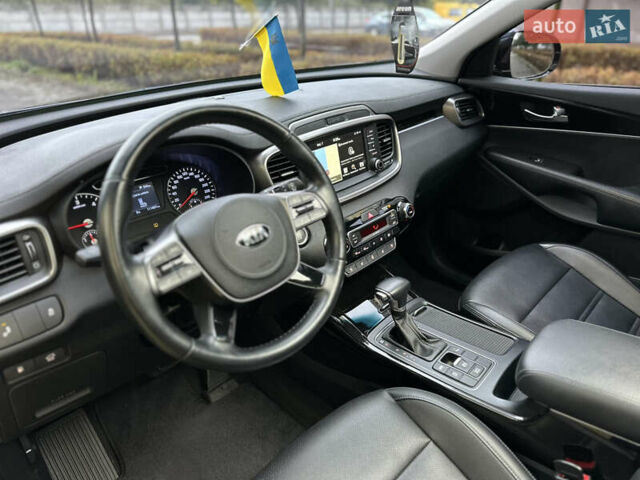 Синий Киа Соренто, объемом двигателя 2 л и пробегом 111 тыс. км за 21900 $, фото 17 на Automoto.ua