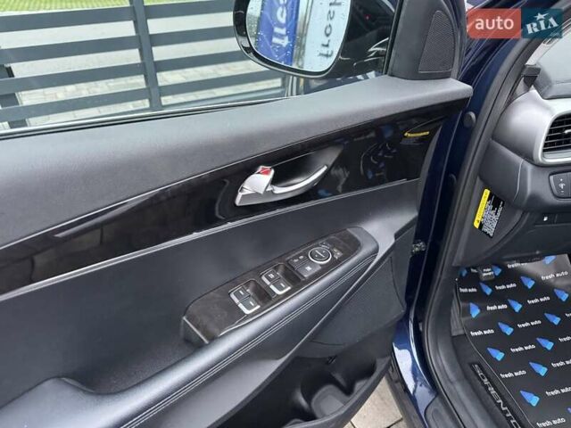 Синій Кіа Соренто, об'ємом двигуна 2.4 л та пробігом 155 тис. км за 14900 $, фото 14 на Automoto.ua