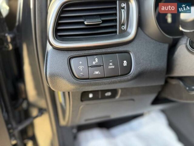 Синий Киа Соренто, объемом двигателя 2.2 л и пробегом 190 тыс. км за 23000 $, фото 21 на Automoto.ua