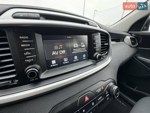 Киа Соренто 2017 в Киеве на Automoto.ua Синий Киа Соренто, объемом двигателя 2.4 л и пробегом 100 тыс. км за 15700 $, фото 54 на Automoto.ua