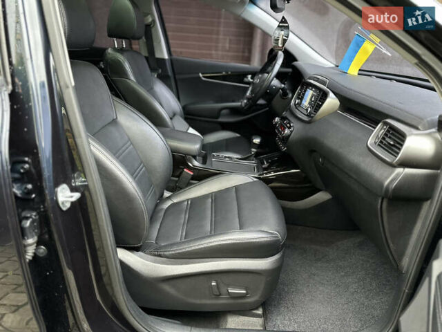 Синий Киа Соренто, объемом двигателя 2 л и пробегом 111 тыс. км за 21900 $, фото 29 на Automoto.ua