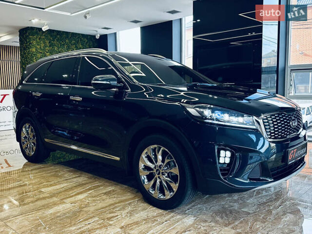 Синий Киа Соренто, объемом двигателя 2.2 л и пробегом 166 тыс. км за 25000 $, фото 5 на Automoto.ua
