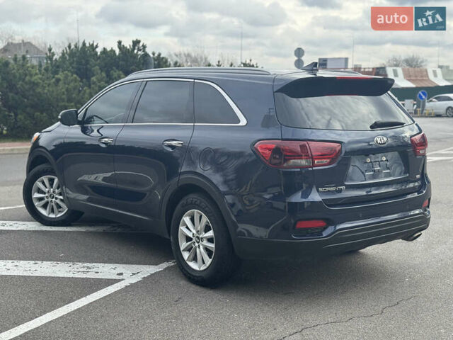 Синій Кіа Соренто, об'ємом двигуна 0 л та пробігом 230 тис. км за 14999 $, фото 5 на Automoto.ua