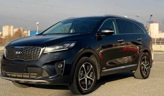 Киа Соренто 2018 в Киеве на Automoto.ua Синий Киа Соренто, объемом двигателя 2.2 л и пробегом 99 тыс. км за 17300 $, фото 1 на Automoto.ua
