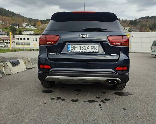Синий Киа Соренто, объемом двигателя 2.2 л и пробегом 149 тыс. км за 24000 $, фото 5 на Automoto.ua
