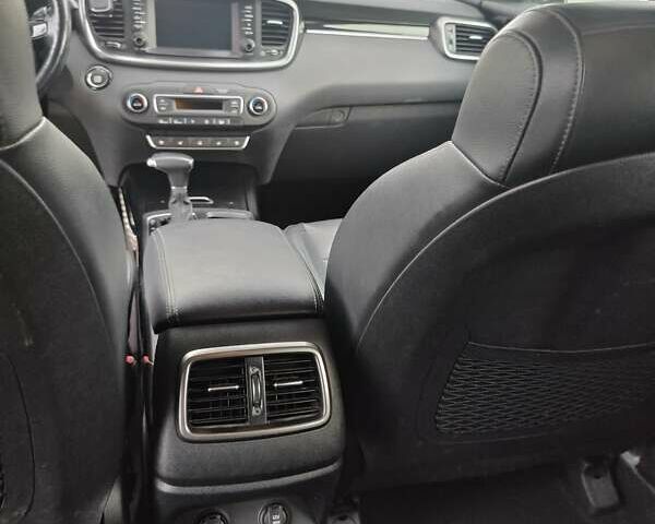 Синий Киа Соренто, объемом двигателя 2.2 л и пробегом 149 тыс. км за 24000 $, фото 11 на Automoto.ua