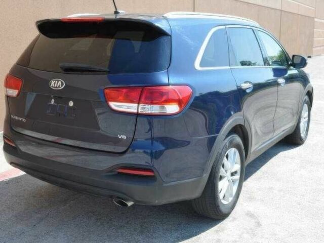 Синий Киа Соренто, объемом двигателя 3.3 л и пробегом 89 тыс. км за 8000 $, фото 7 на Automoto.ua