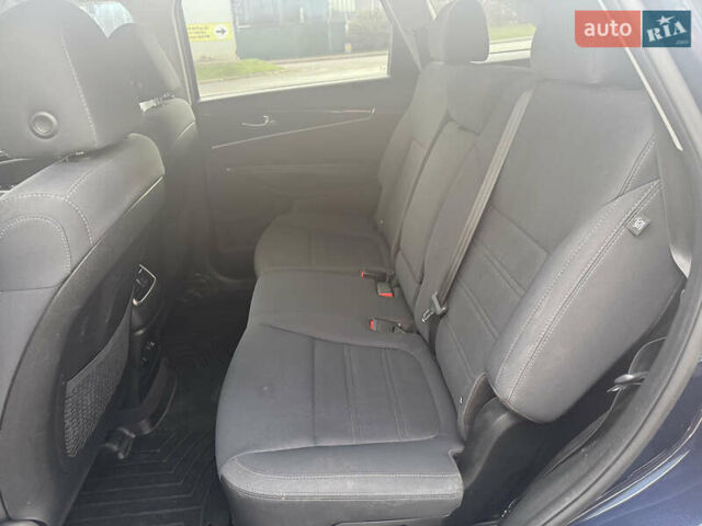 Синій Кіа Соренто, об'ємом двигуна 0 л та пробігом 230 тис. км за 14999 $, фото 24 на Automoto.ua