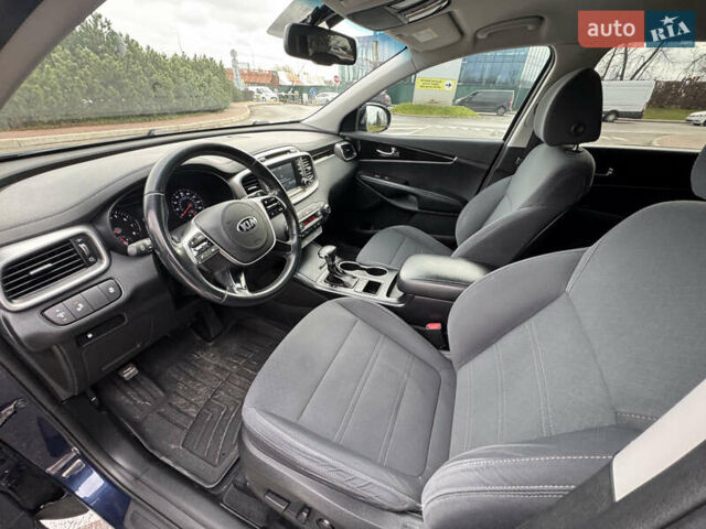 Синій Кіа Соренто, об'ємом двигуна 0 л та пробігом 230 тис. км за 14999 $, фото 15 на Automoto.ua