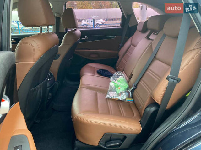 Синий Киа Соренто, объемом двигателя 2.2 л и пробегом 201 тыс. км за 23900 $, фото 14 на Automoto.ua