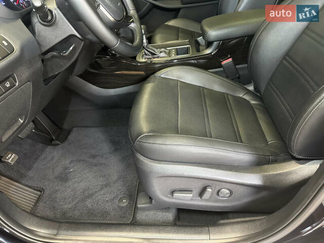 Синий Киа Соренто, объемом двигателя 2.2 л и пробегом 166 тыс. км за 25000 $, фото 21 на Automoto.ua