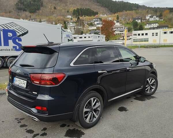 Синий Киа Соренто, объемом двигателя 2.2 л и пробегом 149 тыс. км за 24000 $, фото 3 на Automoto.ua