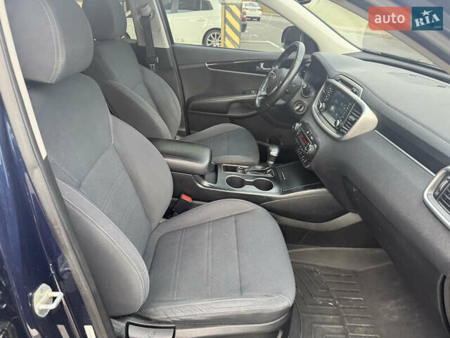 Синій Кіа Соренто, об'ємом двигуна 0 л та пробігом 230 тис. км за 14999 $, фото 35 на Automoto.ua