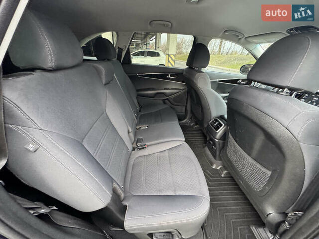 Синій Кіа Соренто, об'ємом двигуна 0 л та пробігом 230 тис. км за 14999 $, фото 31 на Automoto.ua