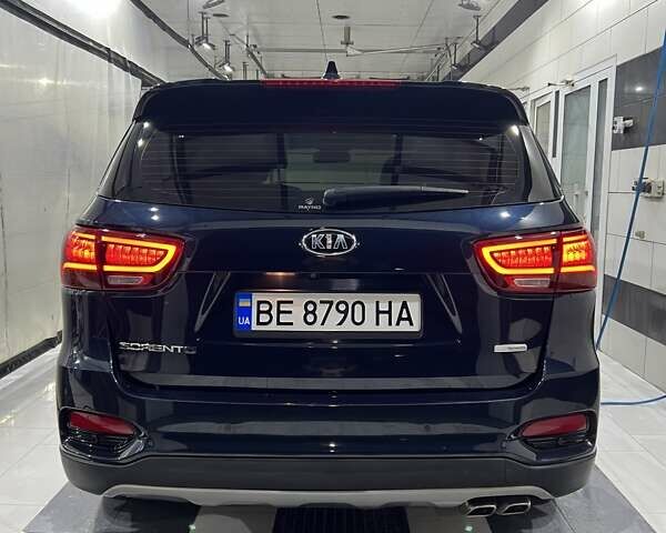 Синий Киа Соренто, объемом двигателя 2.2 л и пробегом 173 тыс. км за 28200 $, фото 2 на Automoto.ua