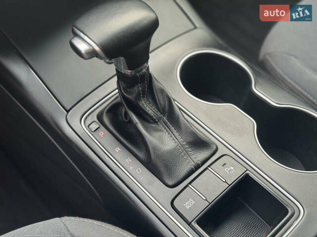 Синій Кіа Соренто, об'ємом двигуна 0 л та пробігом 230 тис. км за 14999 $, фото 20 на Automoto.ua