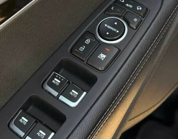 Киа Соренто 2018 в Киеве на Automoto.ua Синий Киа Соренто, объемом двигателя 2.2 л и пробегом 99 тыс. км за 17300 $, фото 13 на Automoto.ua