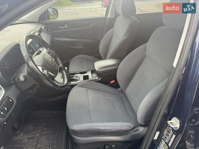 Синій Кіа Соренто, об'ємом двигуна 0 л та пробігом 230 тис. км за 14999 $, фото 13 на Automoto.ua