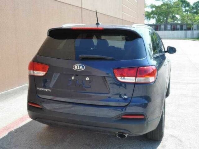 Синий Киа Соренто, объемом двигателя 3.3 л и пробегом 89 тыс. км за 8000 $, фото 6 на Automoto.ua