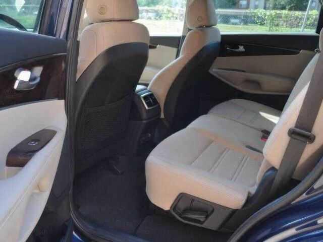 Синий Киа Соренто, объемом двигателя 3.3 л и пробегом 89 тыс. км за 8000 $, фото 9 на Automoto.ua