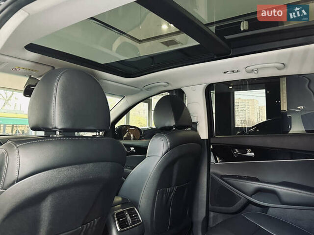 Синий Киа Соренто, объемом двигателя 2.2 л и пробегом 166 тыс. км за 25000 $, фото 39 на Automoto.ua