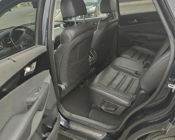 Синий Киа Соренто, объемом двигателя 2.2 л и пробегом 149 тыс. км за 24000 $, фото 9 на Automoto.ua