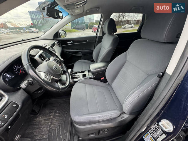 Синій Кіа Соренто, об'ємом двигуна 0 л та пробігом 230 тис. км за 14999 $, фото 14 на Automoto.ua