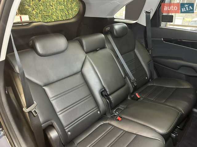 Синий Киа Соренто, объемом двигателя 2.2 л и пробегом 166 тыс. км за 25000 $, фото 48 на Automoto.ua