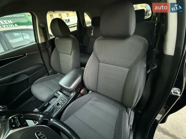 Синій Кіа Соренто, об'ємом двигуна 2.2 л та пробігом 271 тис. км за 21500 $, фото 14 на Automoto.ua