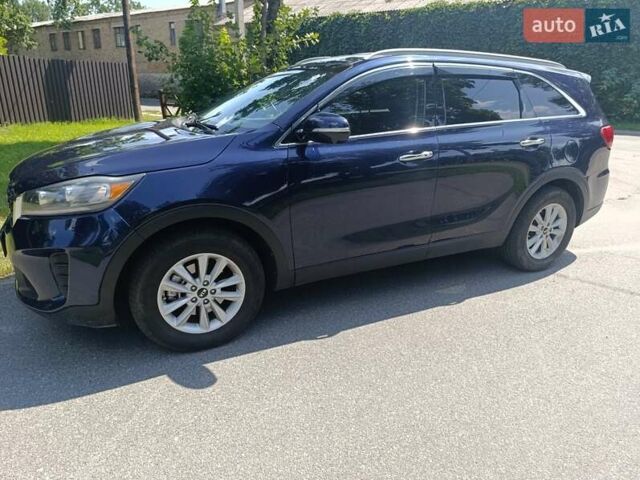 Синій Кіа Соренто, об'ємом двигуна 2.36 л та пробігом 96 тис. км за 17800 $, фото 2 на Automoto.ua