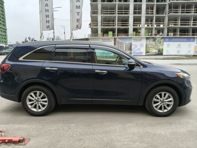 Синій Кіа Соренто, об'ємом двигуна 2.4 л та пробігом 72 тис. км за 16300 $, фото 4 на Automoto.ua