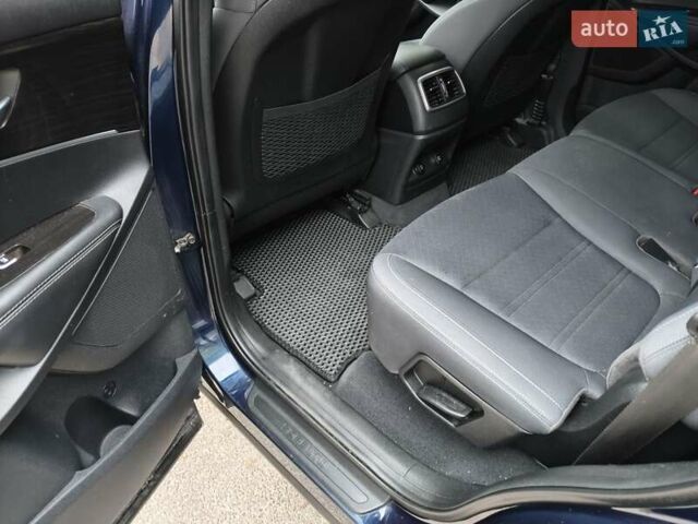 Синій Кіа Соренто, об'ємом двигуна 2.36 л та пробігом 96 тис. км за 16300 $, фото 12 на Automoto.ua