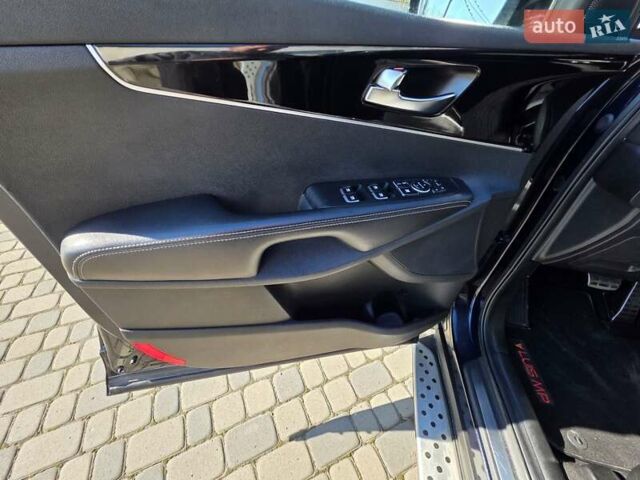 Синій Кіа Соренто, об'ємом двигуна 2.2 л та пробігом 93 тис. км за 28950 $, фото 78 на Automoto.ua