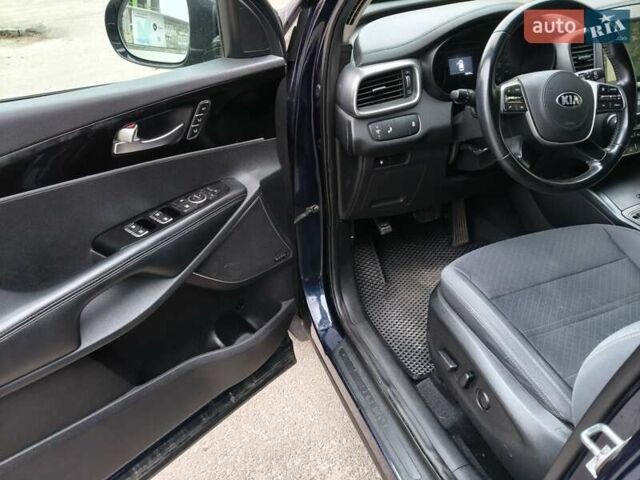 Синій Кіа Соренто, об'ємом двигуна 2.36 л та пробігом 96 тис. км за 16300 $, фото 9 на Automoto.ua
