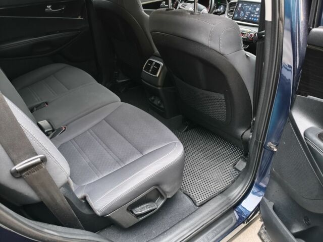 Синій Кіа Соренто, об'ємом двигуна 2.4 л та пробігом 72 тис. км за 16300 $, фото 14 на Automoto.ua