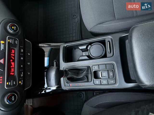 Синій Кіа Соренто, об'ємом двигуна 2.2 л та пробігом 271 тис. км за 21500 $, фото 13 на Automoto.ua