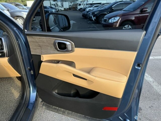 Синий Киа Соренто, объемом двигателя 2.2 л и пробегом 142 тыс. км за 28300 $, фото 16 на Automoto.ua