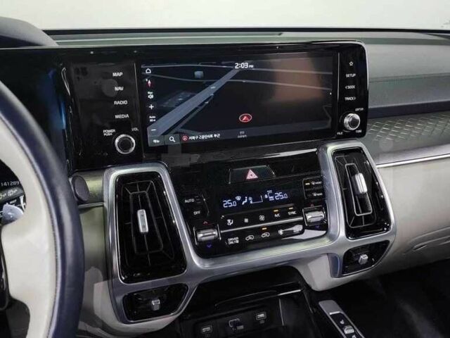 Синий Киа Соренто, объемом двигателя 1.6 л и пробегом 141 тыс. км за 26000 $, фото 12 на Automoto.ua