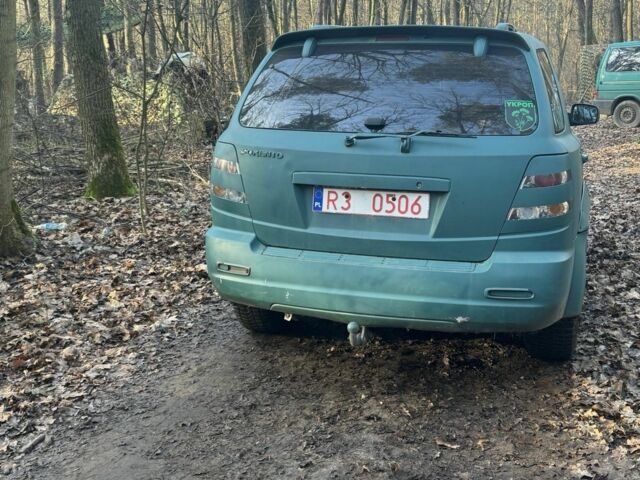 Зелений Кіа Соренто, об'ємом двигуна 2.5 л та пробігом 270 тис. км за 3500 $, фото 5 на Automoto.ua
