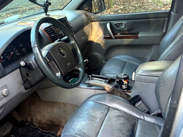 Зелений Кіа Соренто, об'ємом двигуна 2.5 л та пробігом 222 тис. км за 3500 $, фото 3 на Automoto.ua